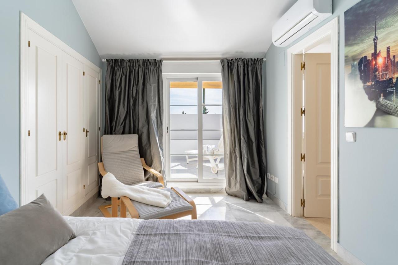 Apartment Giralda *